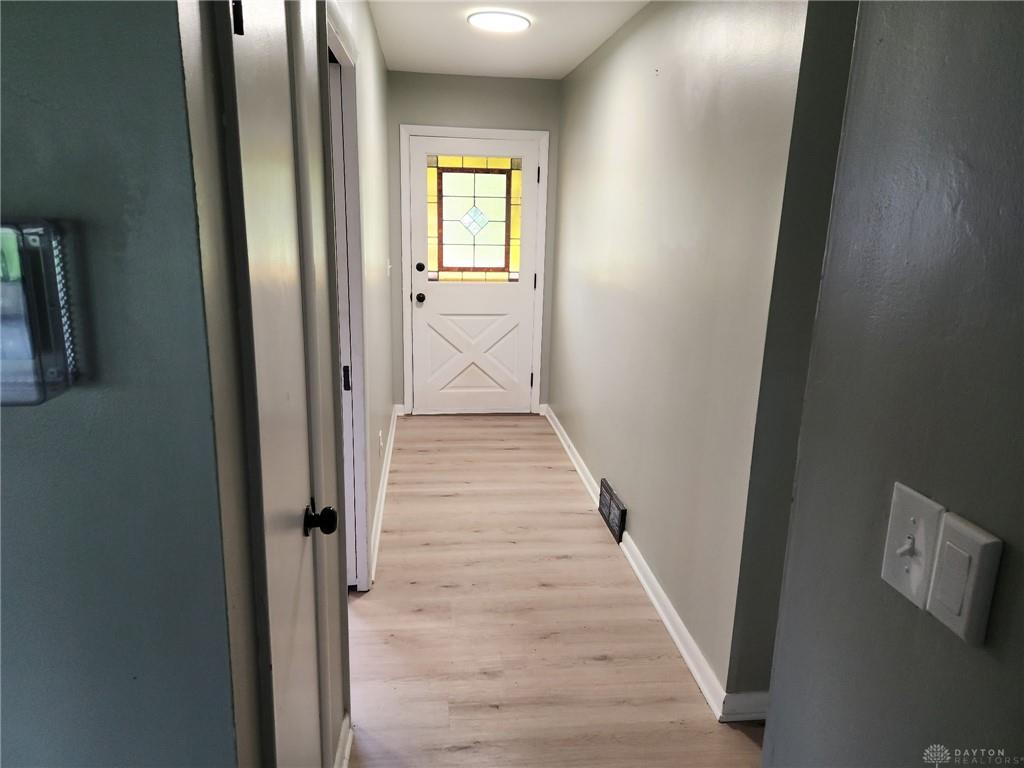 1069 Whitestone Property Photo 3