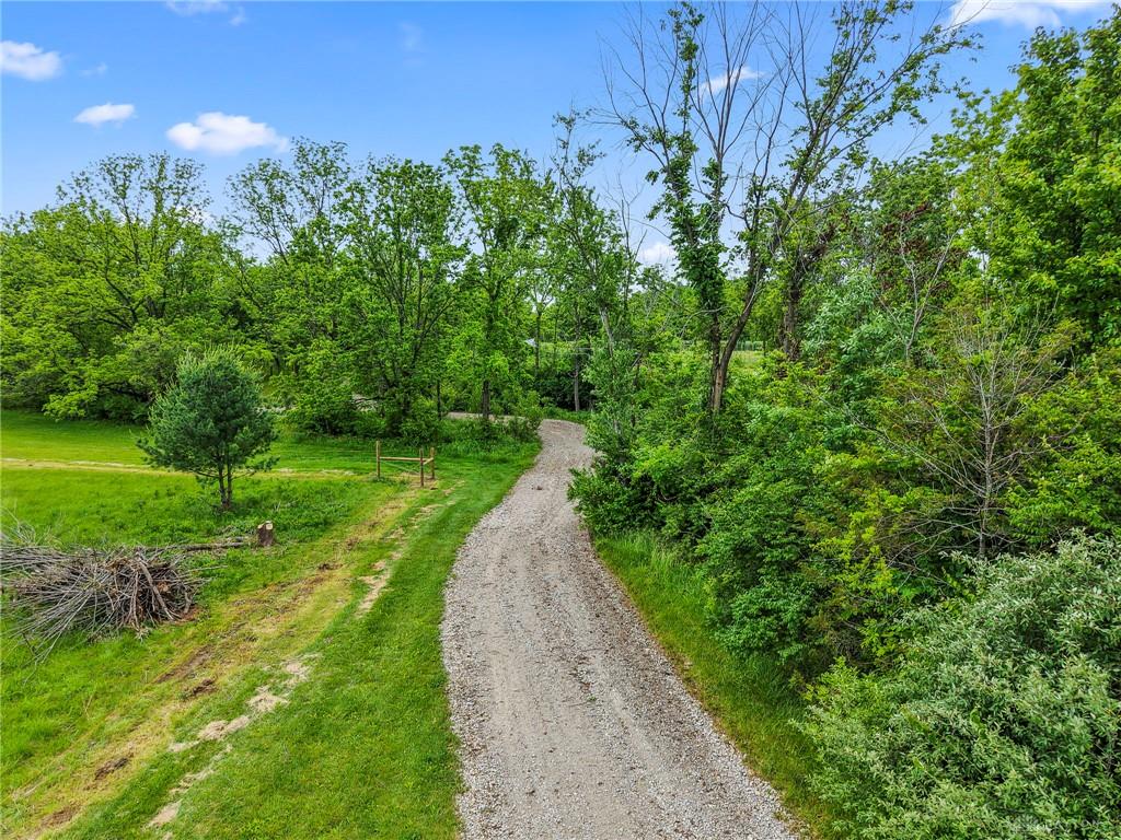 5653 Chenoweth Property Photo 4