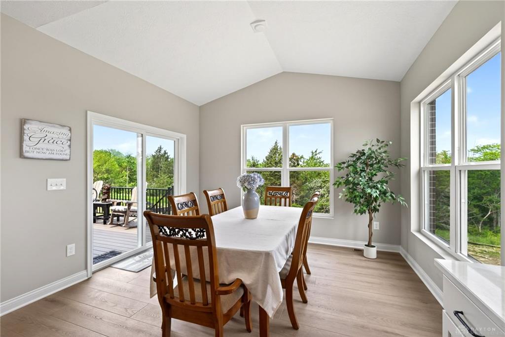 130 Morris Property Photo 16