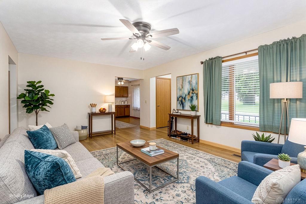 1143 Derby Property Photo 5