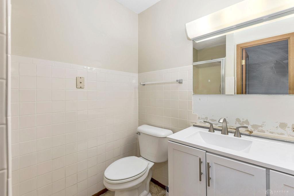 1143 Derby Property Photo 11