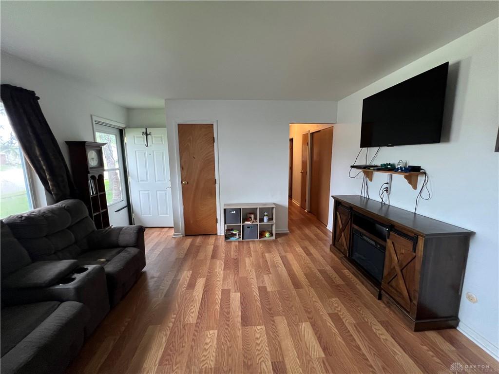 304 Sunset Property Photo 8