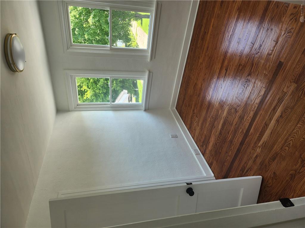313 Leland Property Photo 10