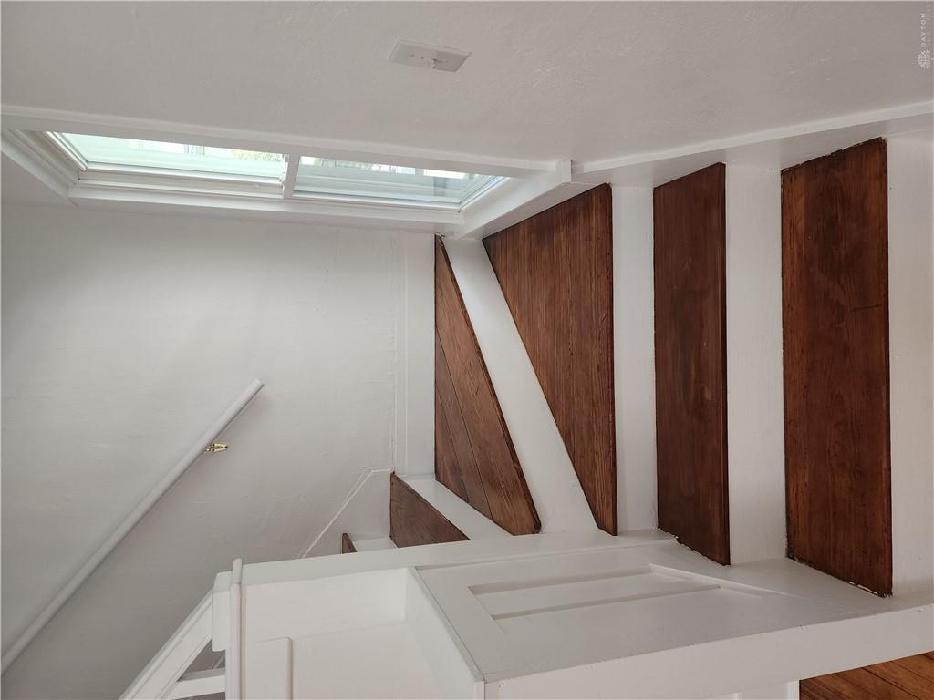 313 Leland Property Photo 29