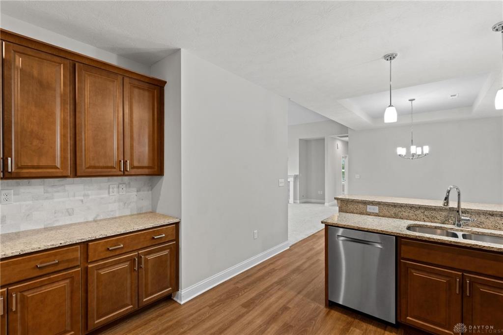 1243 Bourdeaux Property Photo 23