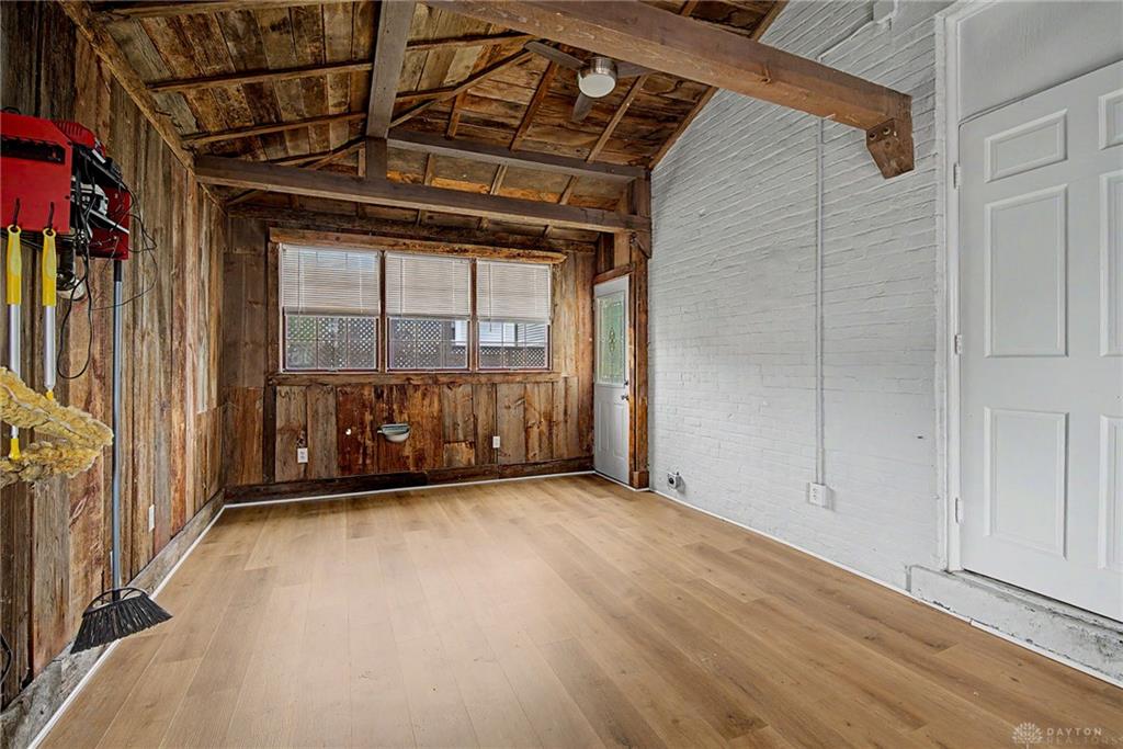 402 Broadway Property Photo 22