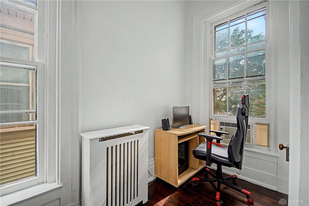402 Broadway Property Photo 26