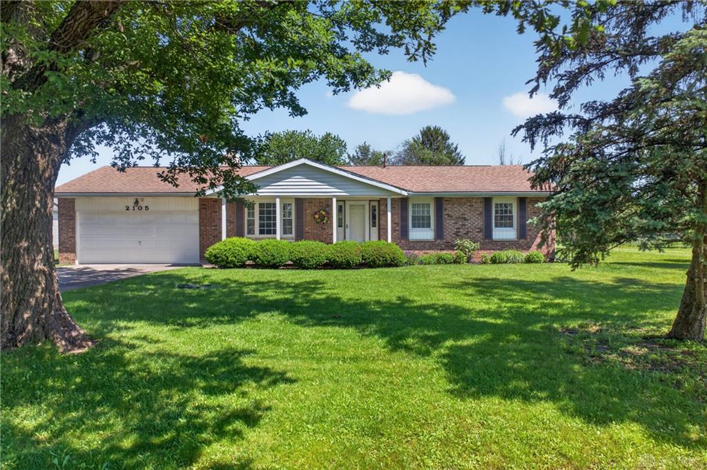 2105 Fenner Property Photo 1