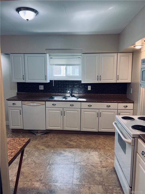811 Bellaire Property Photo 7