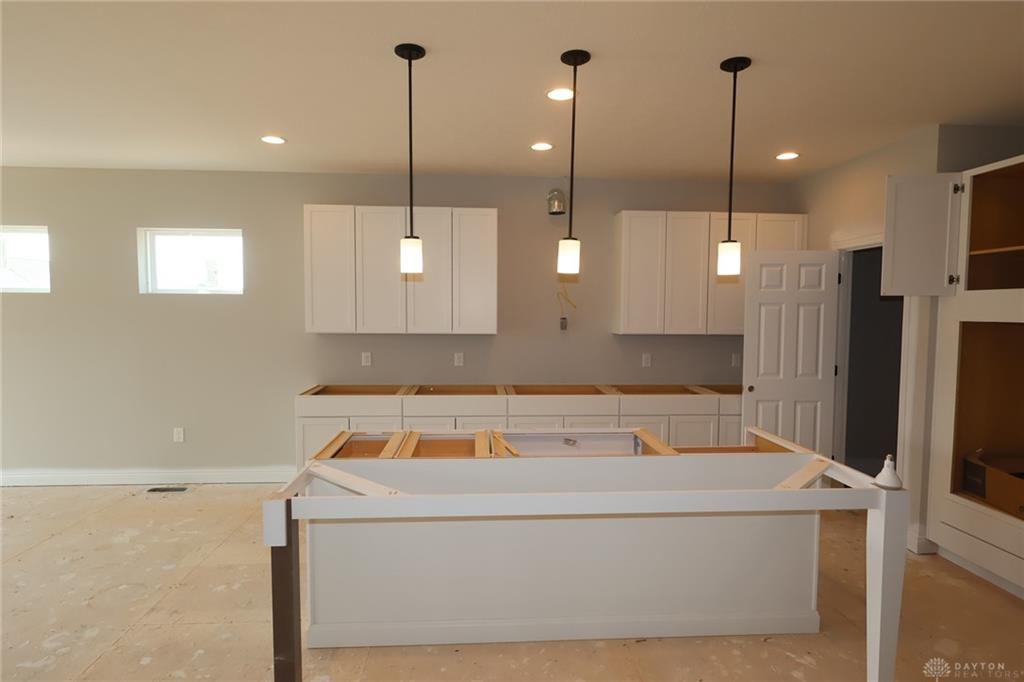 652 Goldfinch Property Photo 16