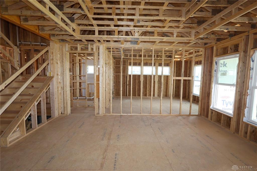 652 Goldfinch Property Photo 32