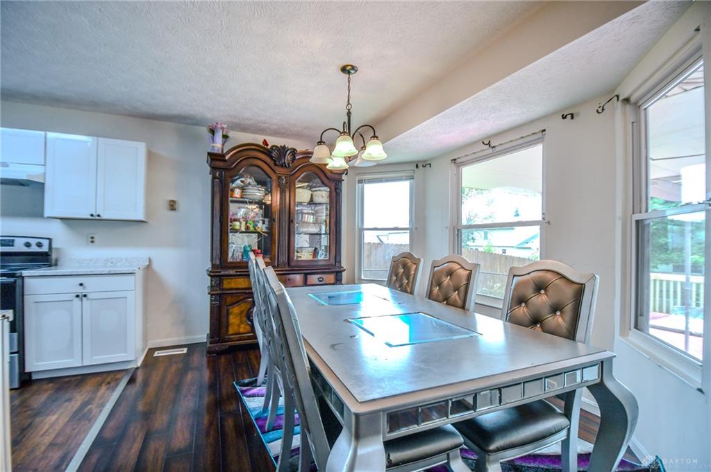 1584 Farrington Property Photo 8