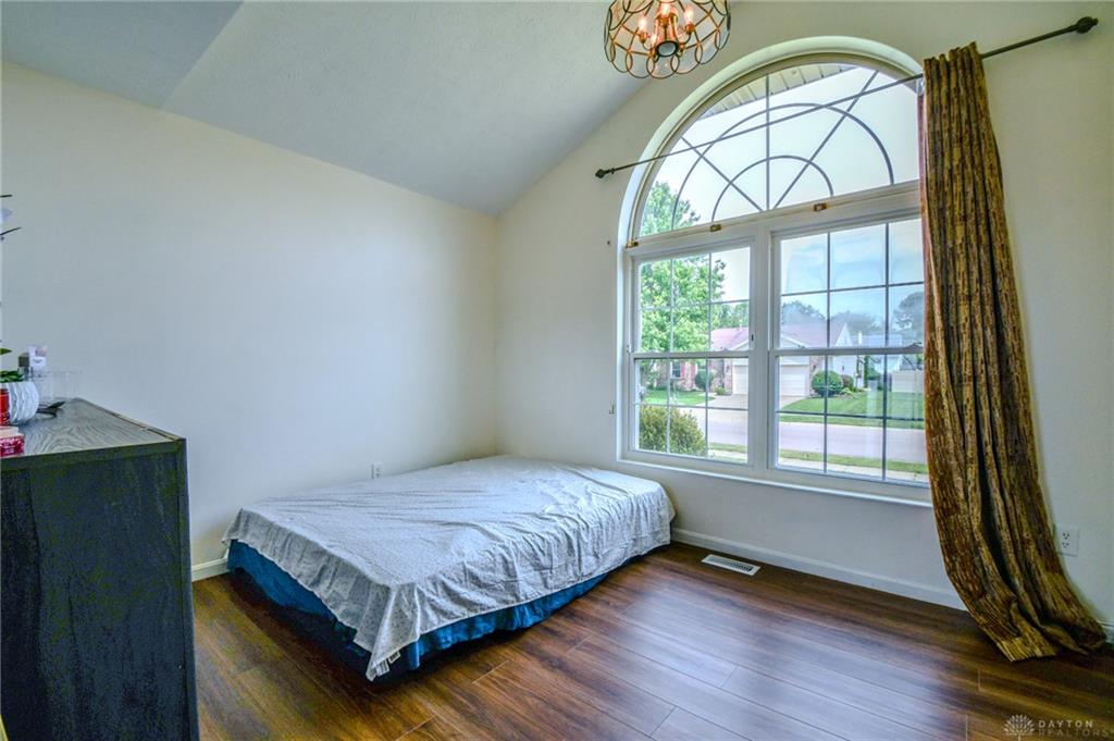 1584 Farrington Property Photo 16