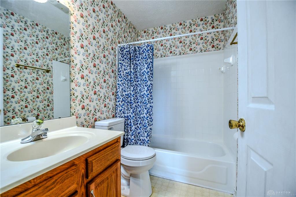 1584 Farrington Property Photo 17