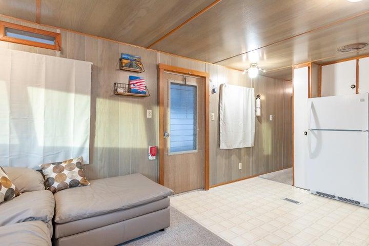 6 Fun Property Photo 7