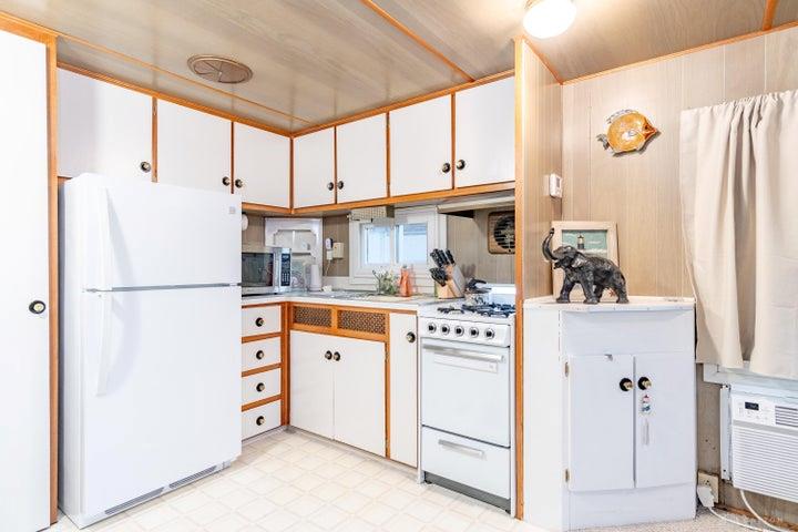 6 Fun Property Photo 10
