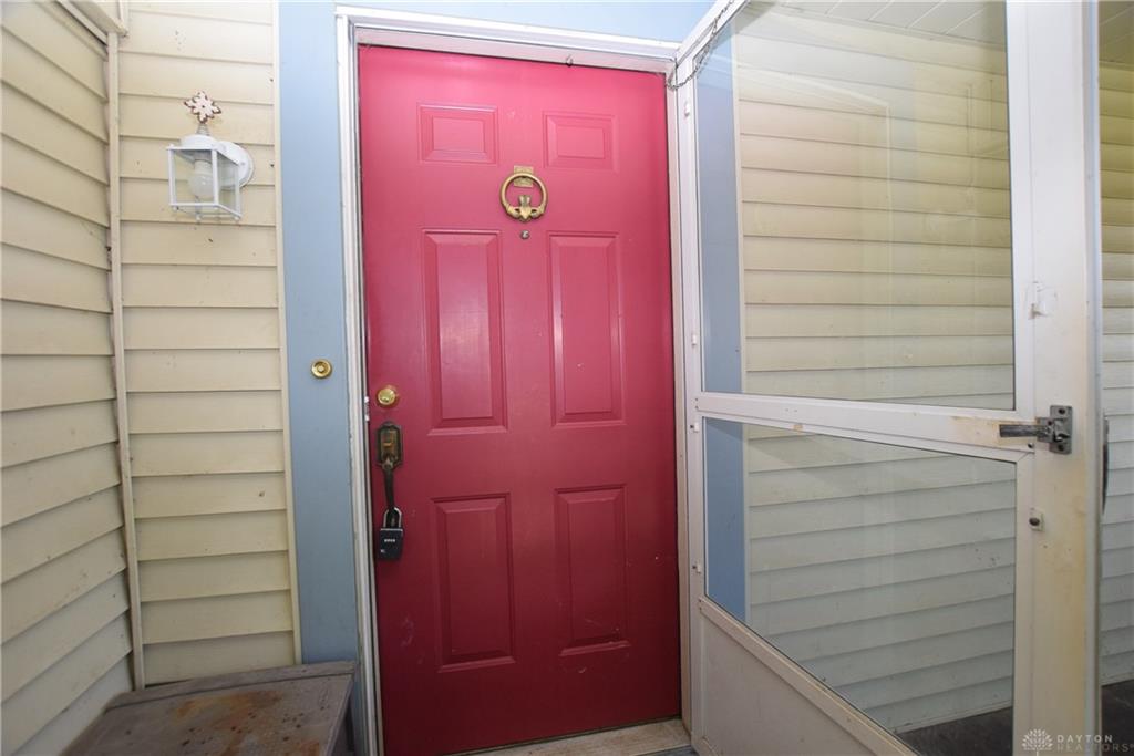 705 E Cassilly Property Photo 5
