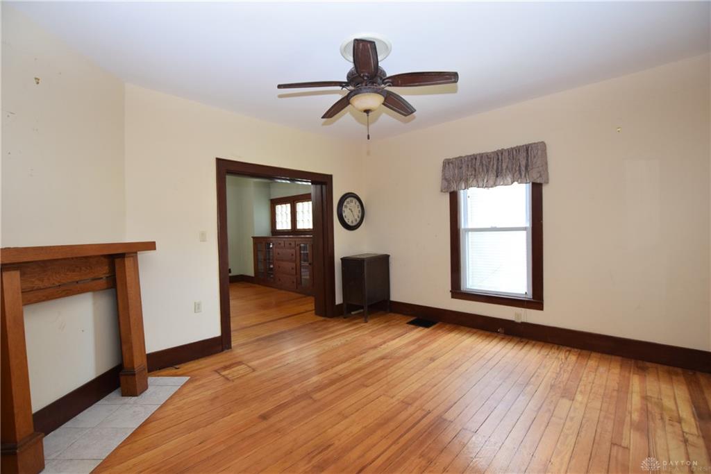 705 E Cassilly Property Photo 9