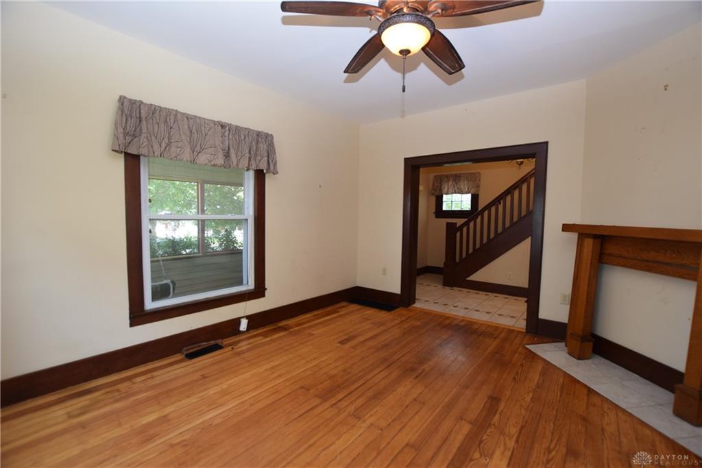 705 E Cassilly Property Photo 10