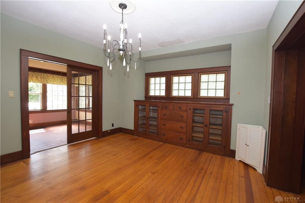 705 E Cassilly Property Photo 11