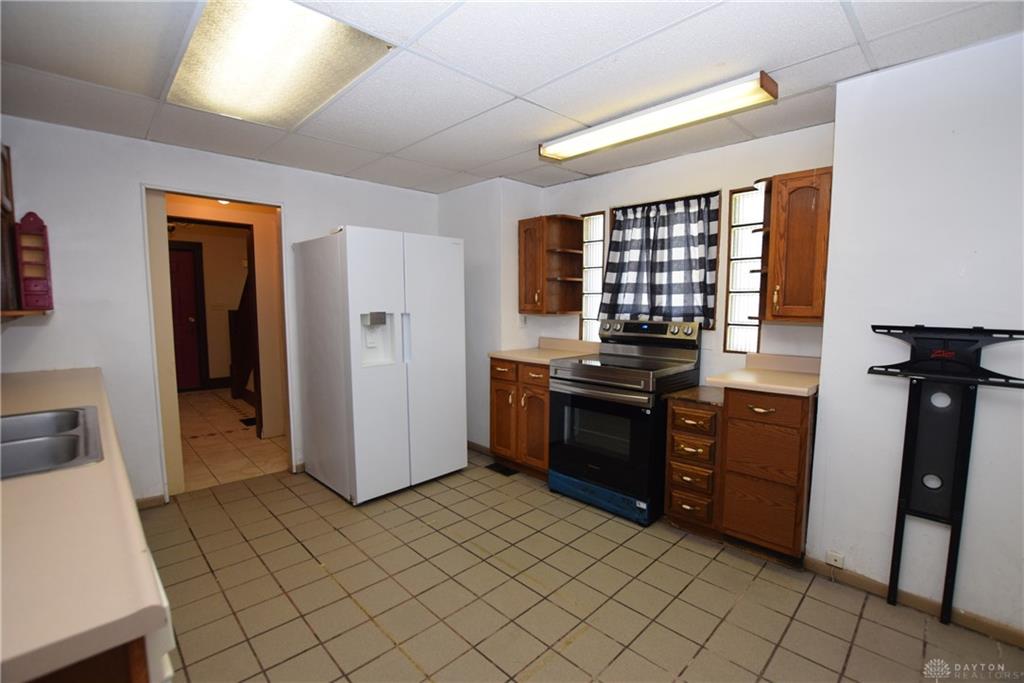 705 E Cassilly Property Photo 15