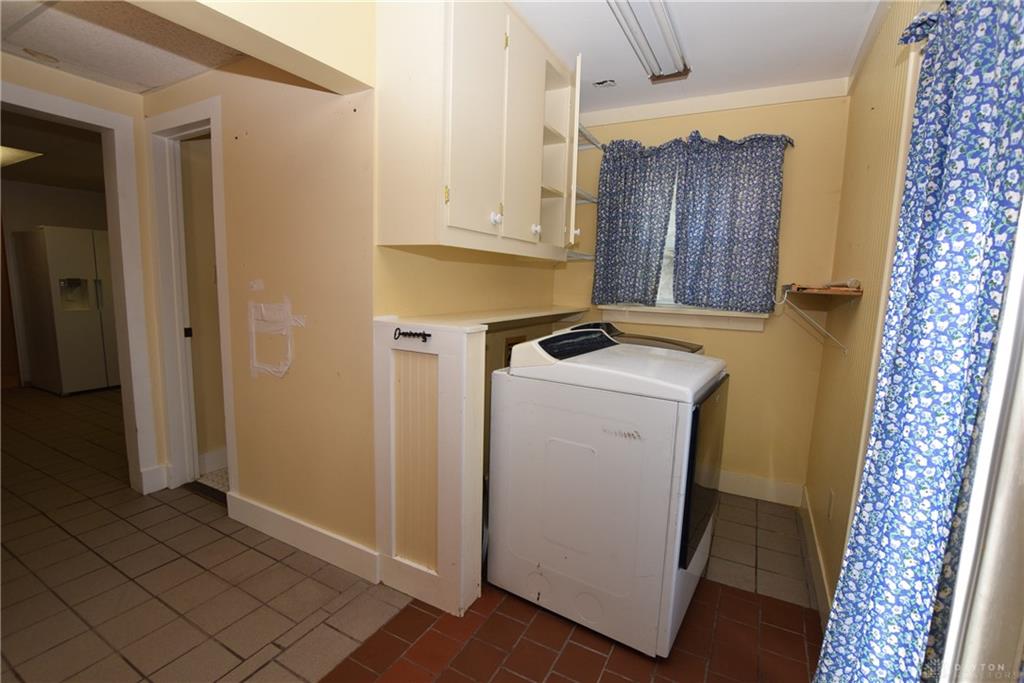 705 E Cassilly Property Photo 19