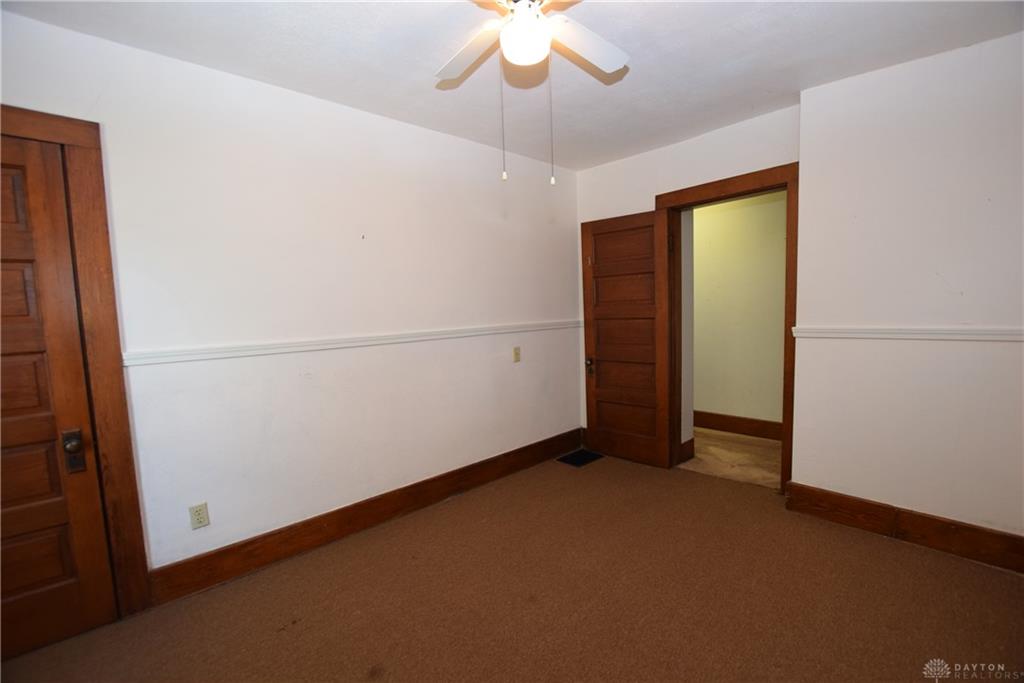 705 E Cassilly Property Photo 28