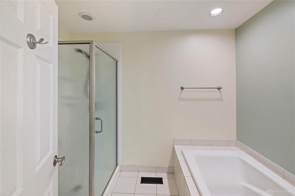 5 Waterview Property Photo 25