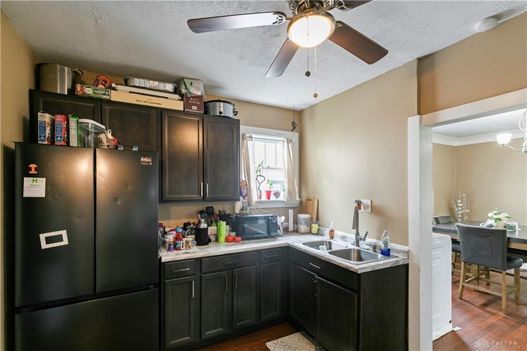 323 Roxbury Property Photo 13