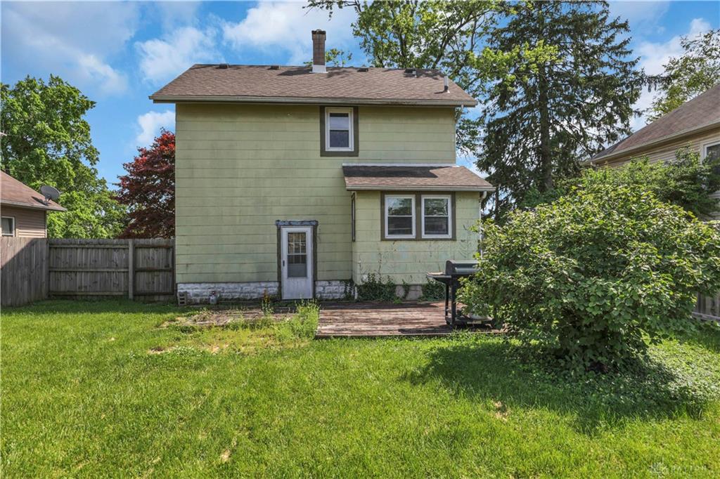 2702 Maplewood Property Photo 13