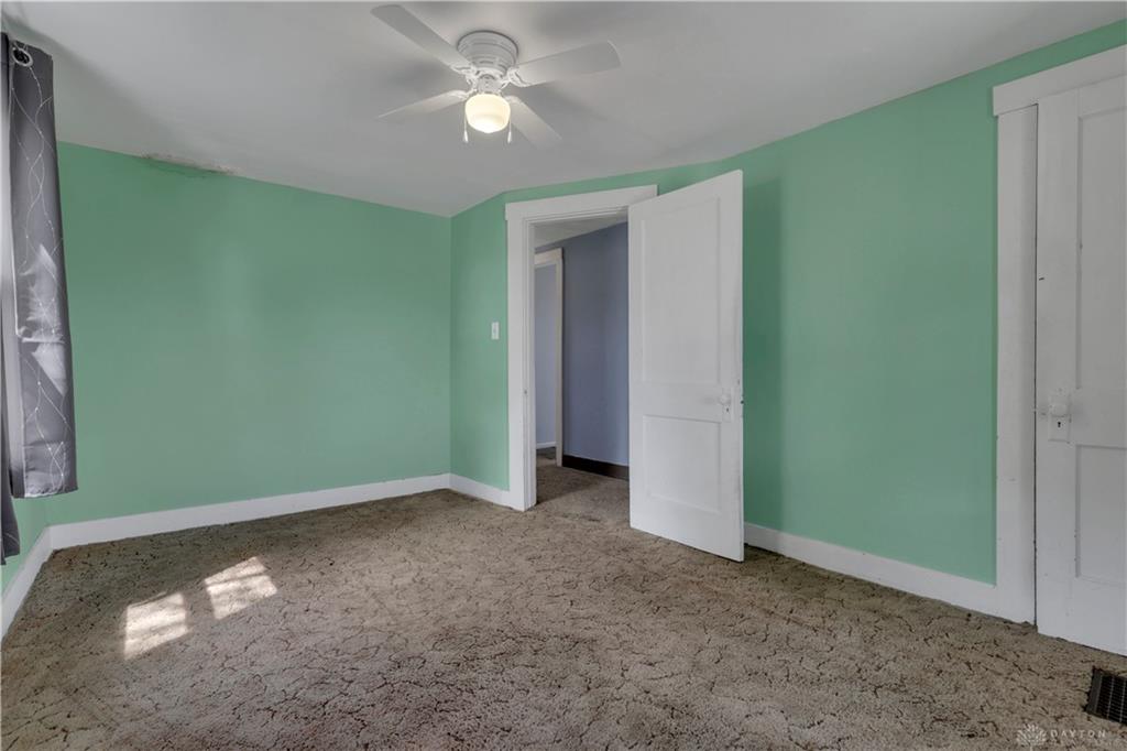 2702 Maplewood Property Photo 17