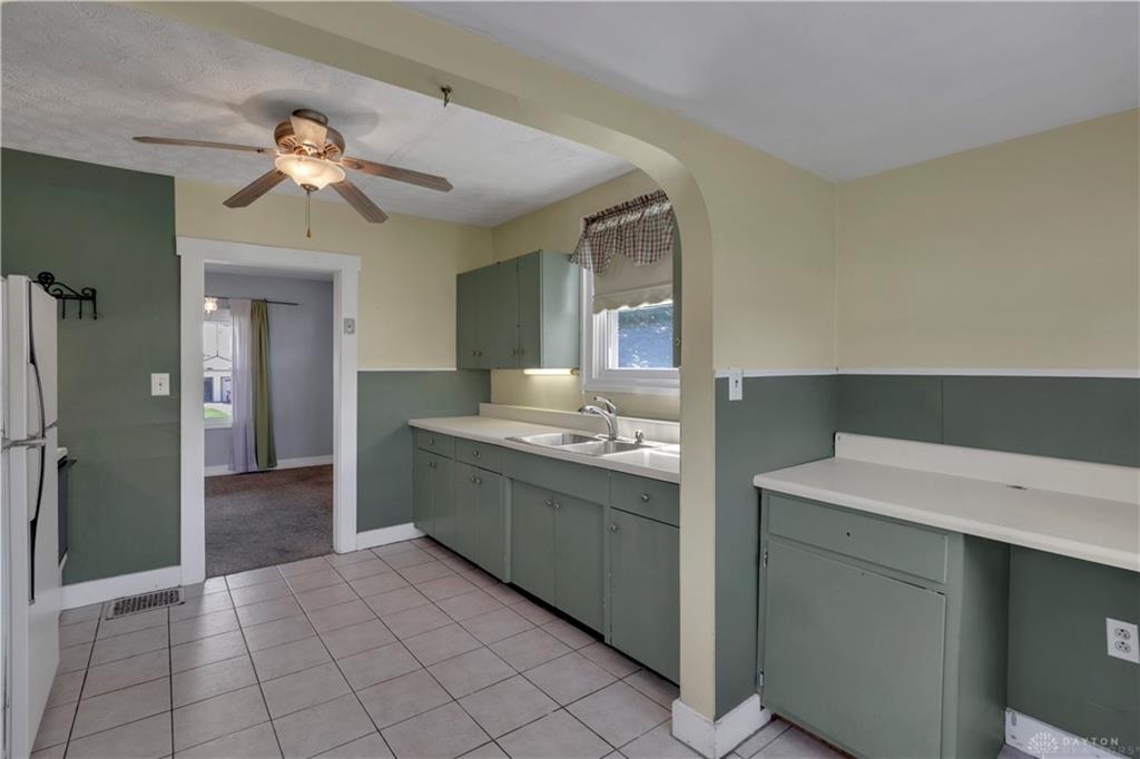 2702 Maplewood Property Photo 37