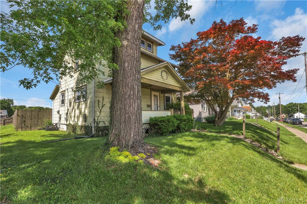2702 Maplewood Property Photo 44