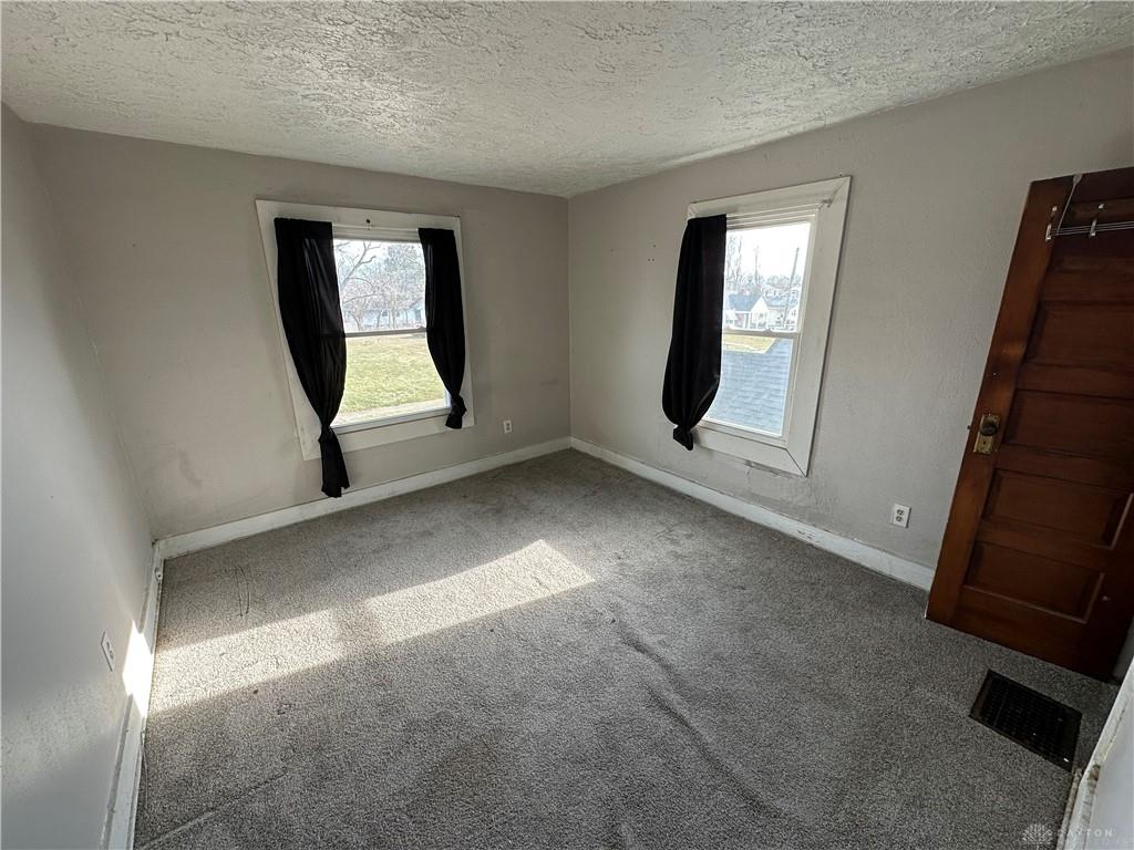 845 Osmond Property Photo 12