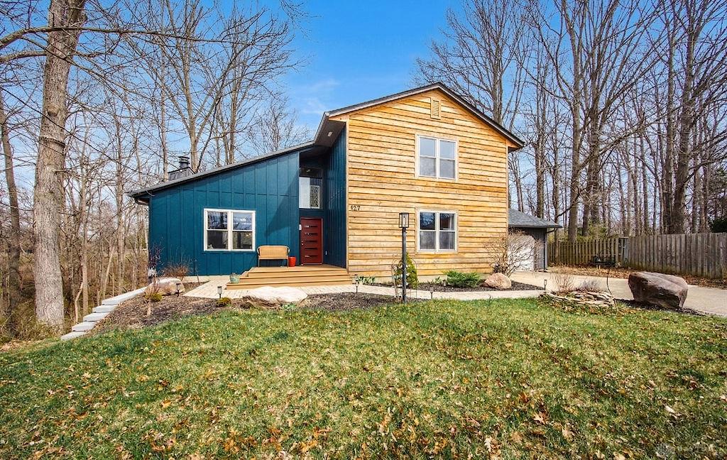 127 Acorn Property Photo 2