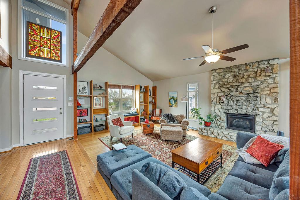 127 Acorn Property Photo 6