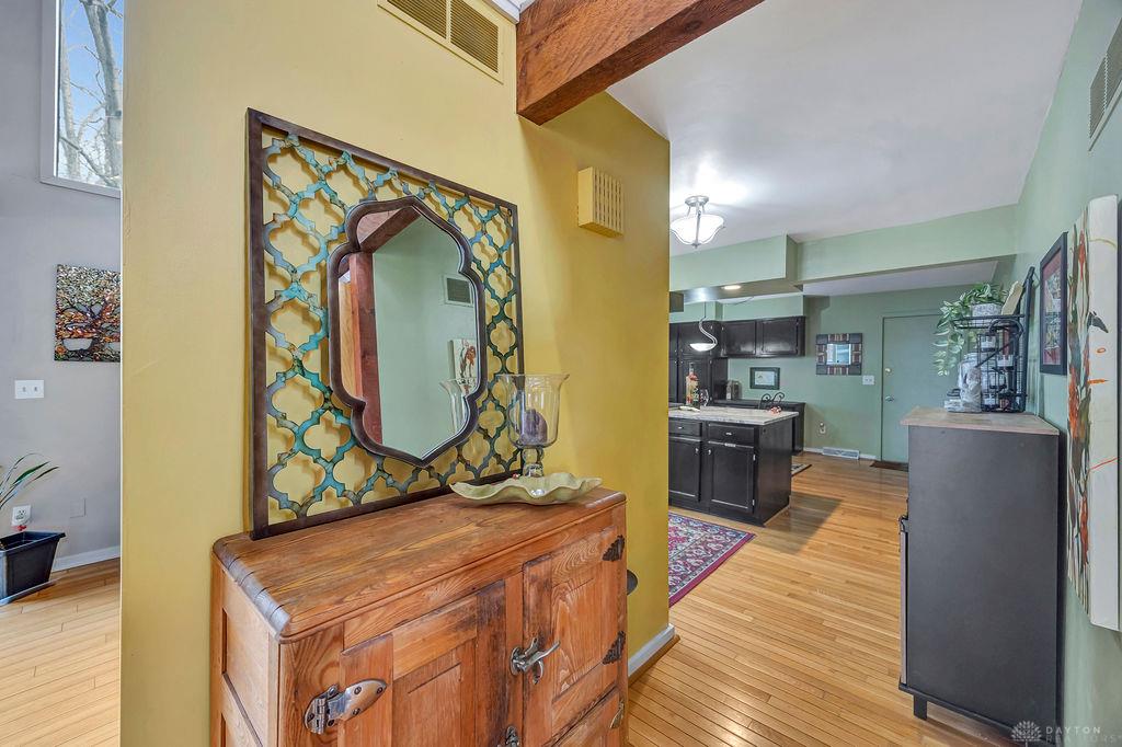 127 Acorn Property Photo 12