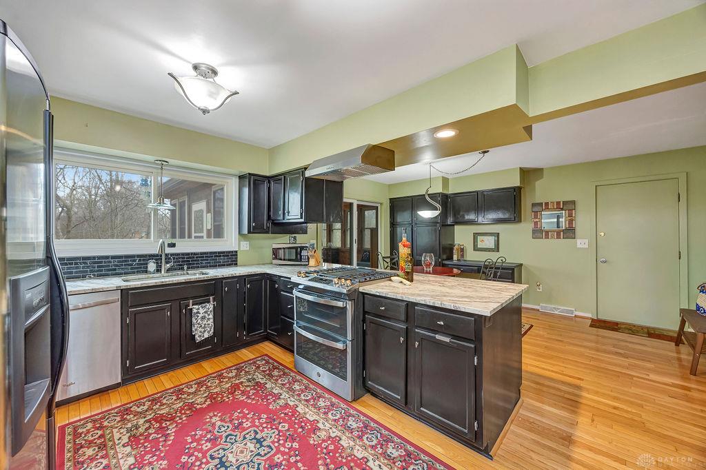 127 Acorn Property Photo 13
