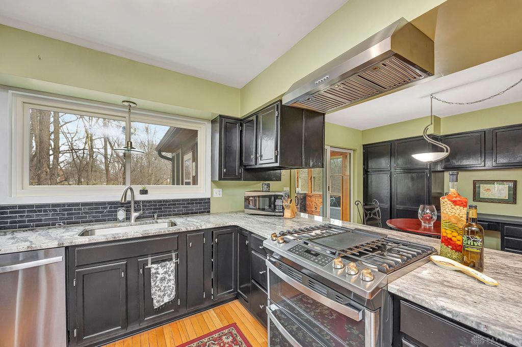 127 Acorn Property Photo 14