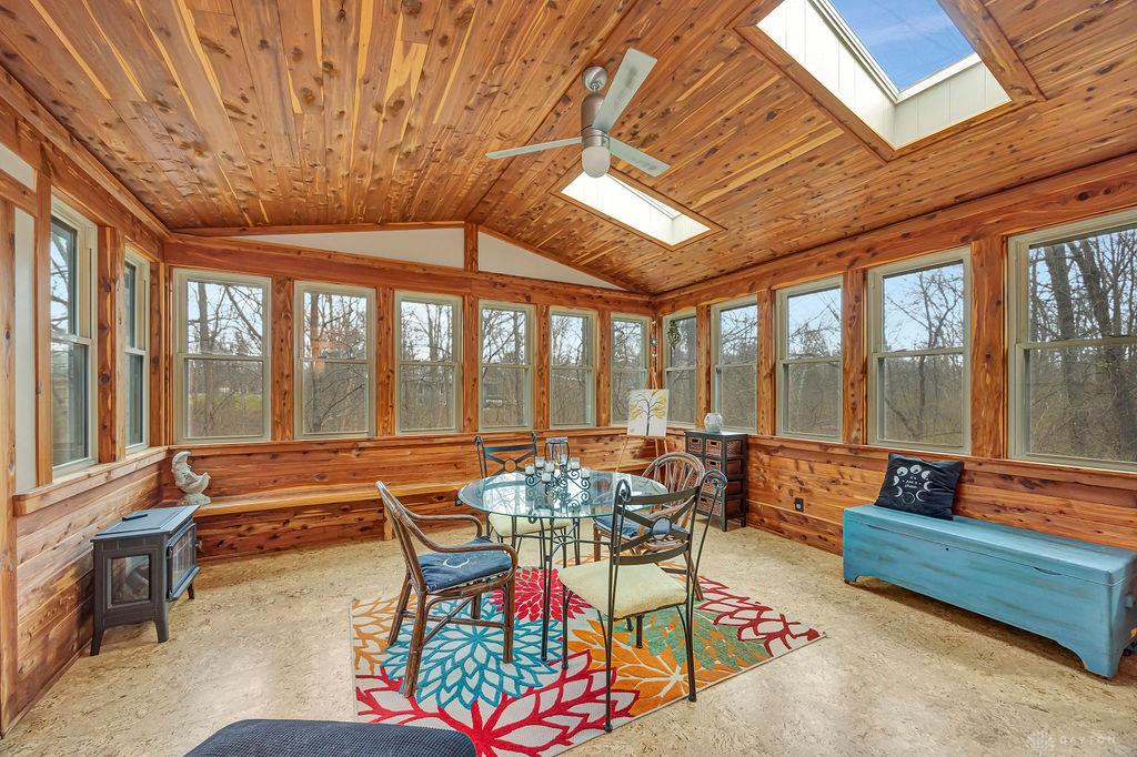 127 Acorn Property Photo 25