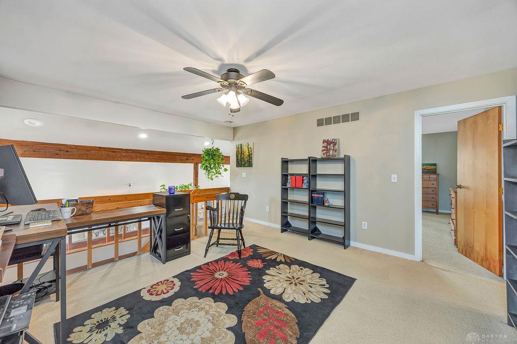 127 Acorn Property Photo 34
