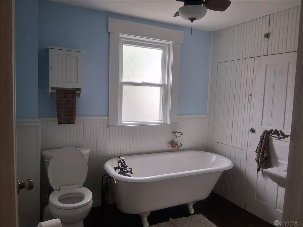 719 N Cherry Property Photo 13