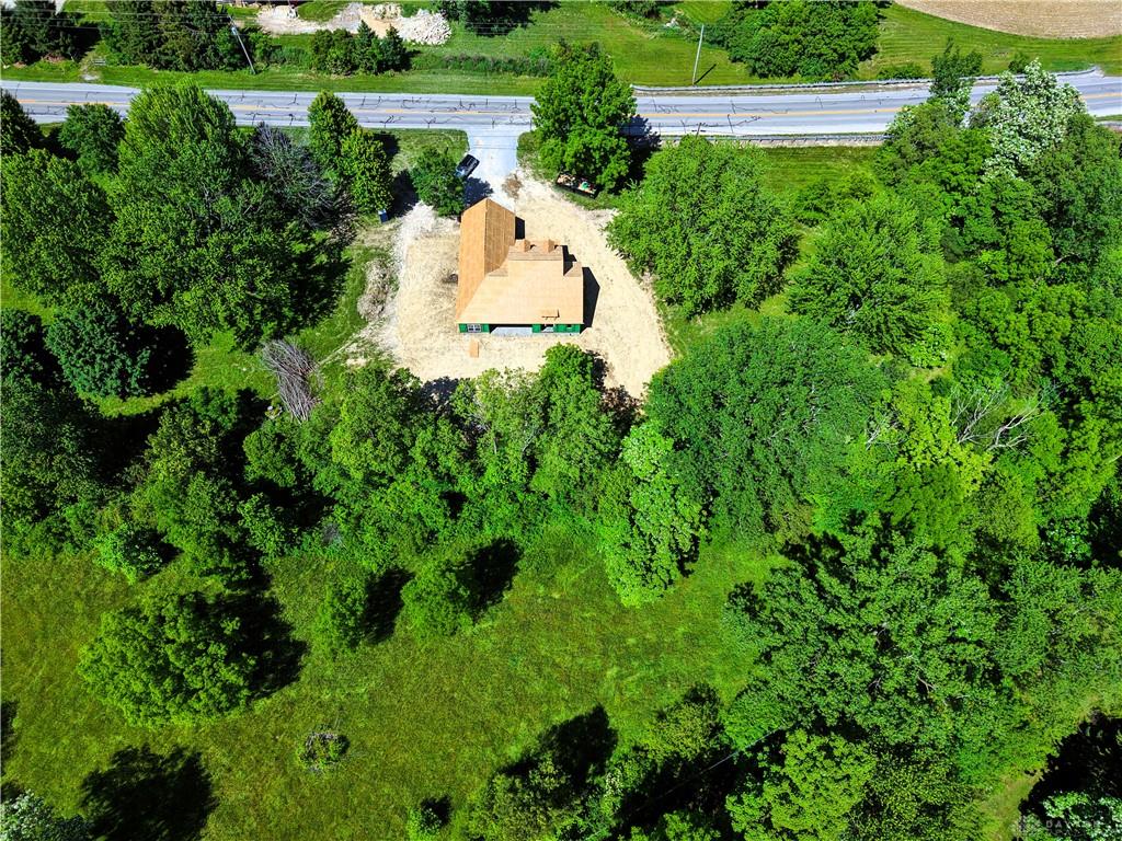 2094 State Route 718 Property Photo 4
