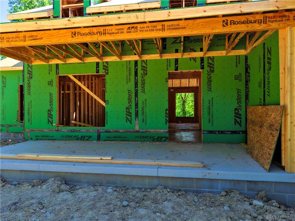 2094 State Route 718 Property Photo 6