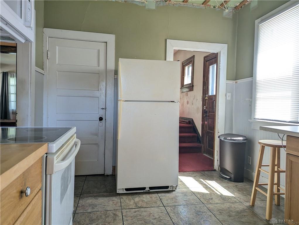 129 Hampton Property Photo 10