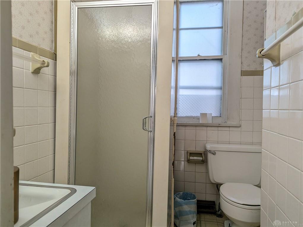 129 Hampton Property Photo 17