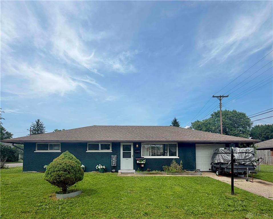 2449 Rulla Property Photo 1