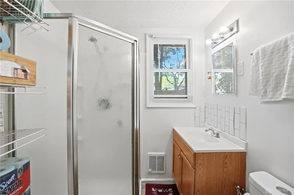 110 E First Property Photo 17