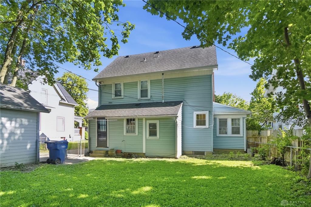 110 E First Property Photo 37