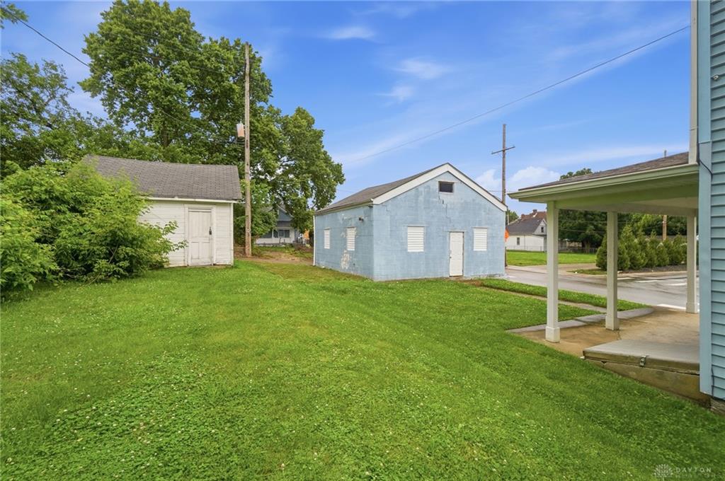 202 Warwick Property Photo 56